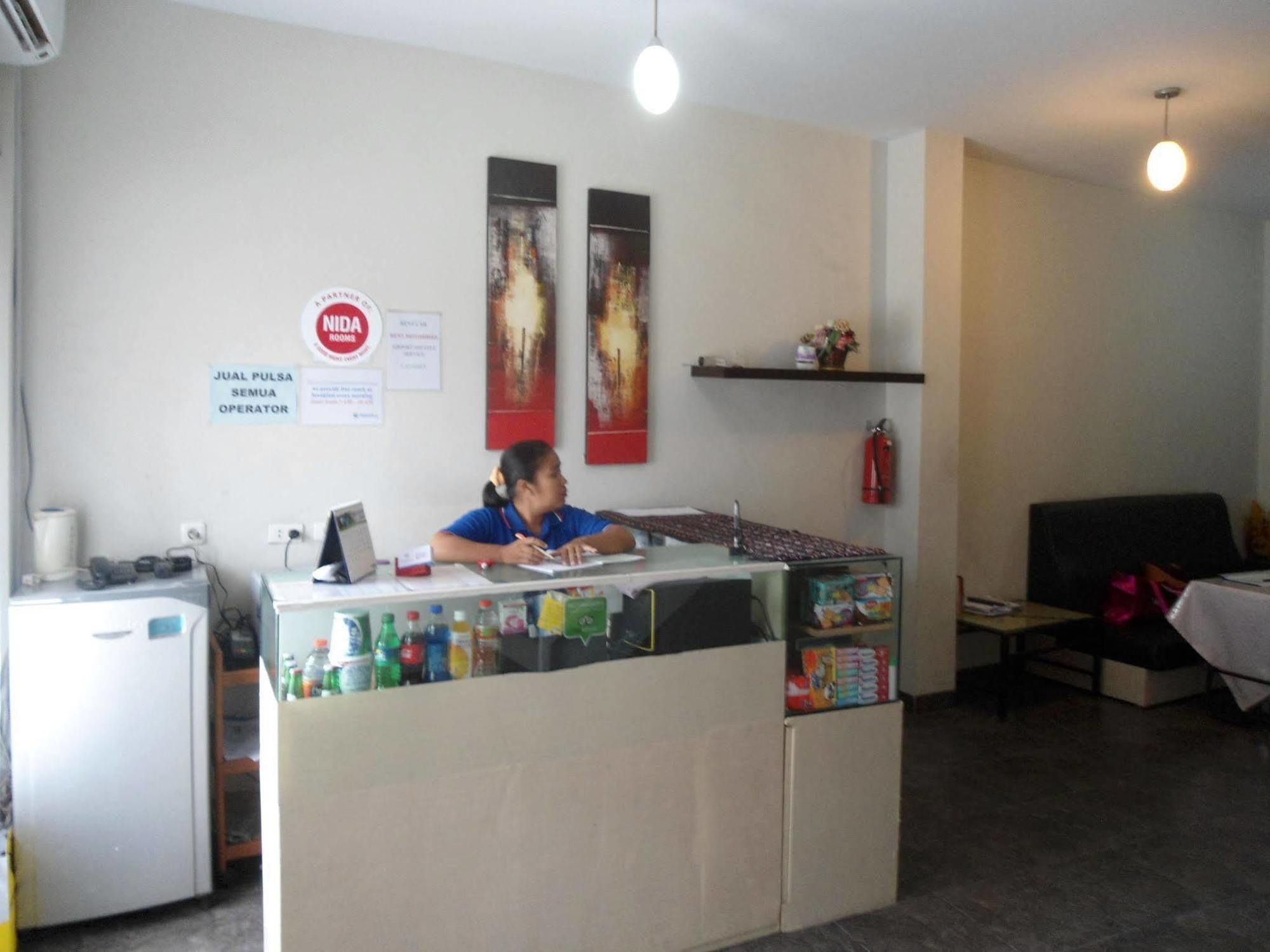Permata Inn Medan Eksteriør billede